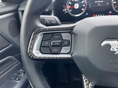 Used 2024 Ford Mustang Premium image 21