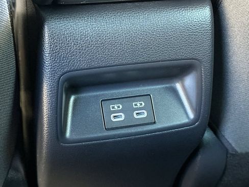Used 2024 Toyota Corolla SE FWD image 14