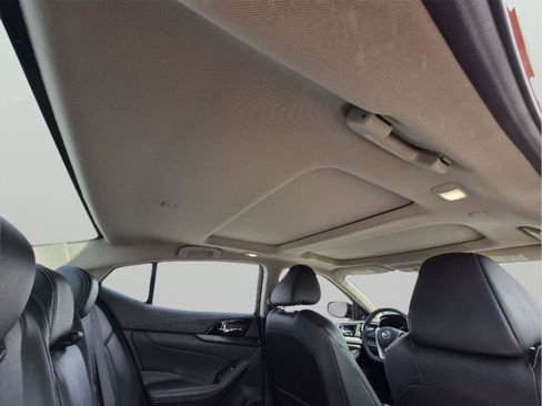 Used 2020 Nissan Maxima Platinum w/ Sport Mat Group image 17