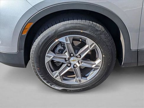 Used 2024 Chevrolet Blazer LT AWD/4WD image 15