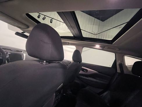 Used 2019 Nissan Murano SV AWD/4WD image 26