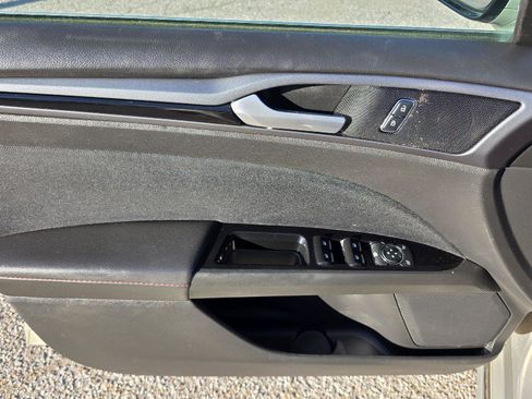 Used 2016 Ford Fusion SE w/ Equipment Group 201A FWD image 34