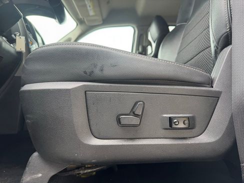 Used 2017 RAM 1500 Sport w/ Sport Premium Group image 26