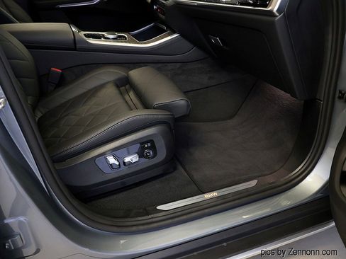 Certified 2025 BMW X5 xDrive40i w/ Premium Package image 38