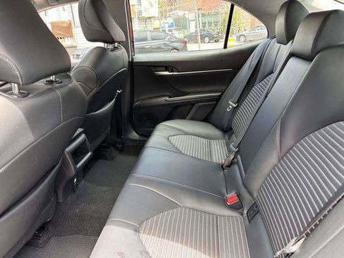 Used 2024 Toyota Camry SE w/ Convenience Package FWD image 15