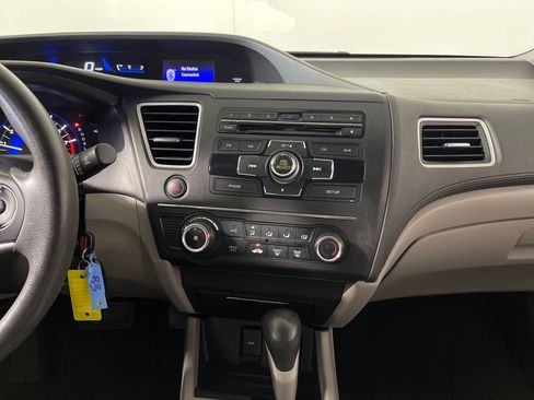 Used 2014 Honda Civic LX image 16