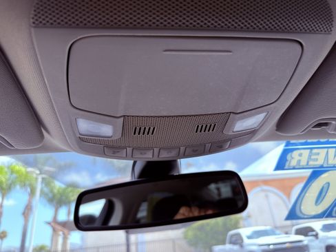Used 2020 Ford Fusion SE FWD image 32