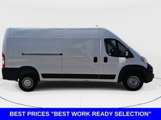 Used 2025 RAM ProMaster 2500 w/ Convenience Group FWD video 2