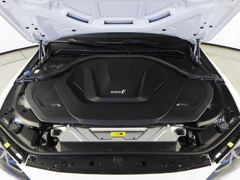 Certified 2023 BMW i4 eDrive40 w/ Premium Package image 6