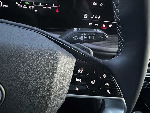 New 2025 Audi Q5 Premium Plus image 34