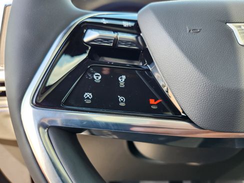 New 2025 Cadillac Escalade IQ Luxury 1 image 33