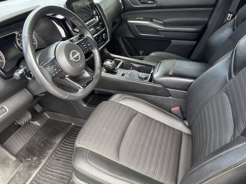 Used 2024 Nissan Pathfinder Rock Creek AWD/4WD image 10