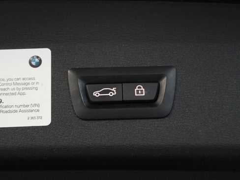 Used 2018 BMW X1 xDrive28i w/ Convenience Package image 11