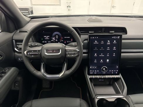 New 2026 GMC Terrain AT4 w/ Convenience Package III image 15