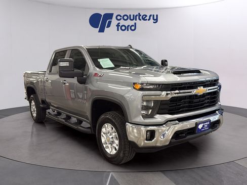 Used 2025 Chevrolet Silverado 2500 LT w/ All Star Edition AWD/4WD image 1