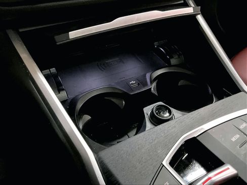 Used 2025 BMW 330i Sedan w/ Convenience Package image 37