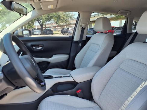 Used 2026 Honda HR-V LX image 16