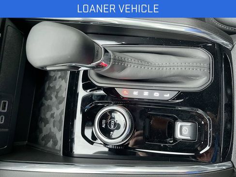 New 2026 GMC Canyon Elevation w/ Convenience Package image 25