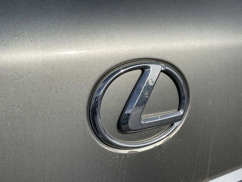 Used 2017 Lexus LX 570 4WD w/ Luxury Package image 11