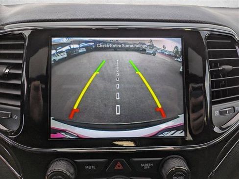 Used 2021 Jeep Grand Cherokee Trailhawk w/ Trailhawk Luxury Group image 14