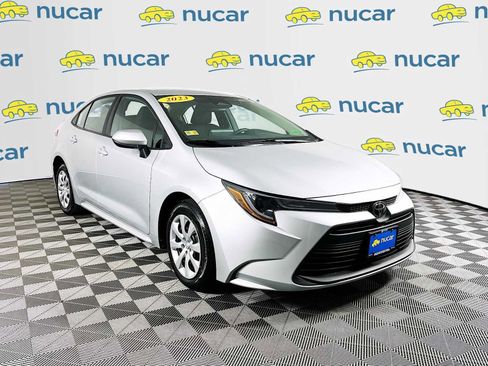 Used 2023 Toyota Corolla LE FWD image 1