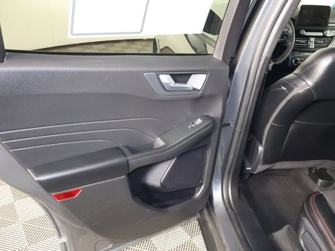 Used 2024 Ford Escape ST-Line image 47