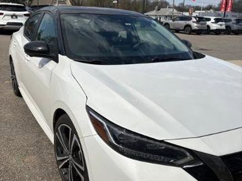 Certified 2023 Nissan Sentra SR w/ SR Premium Package FWD image 1