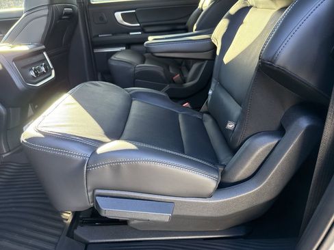 New 2025 Ford Expedition Max Platinum w/ Stealth Performance Package image 23