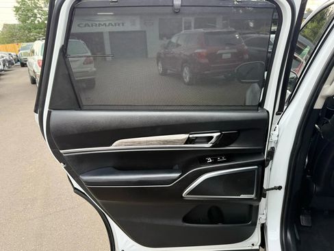 Used 2021 Kia Telluride SX w/ SX Prestige Package AWD/4WD image 20