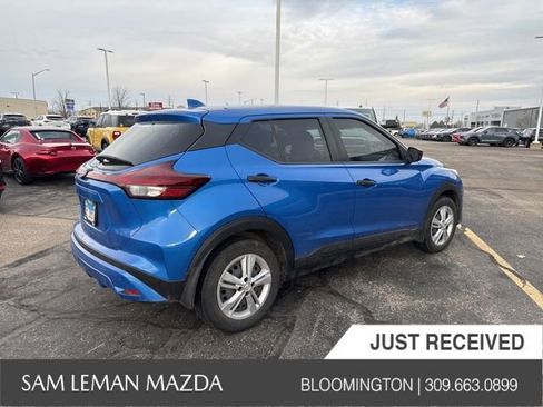 Used 2022 Nissan Kicks S image 8