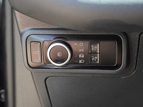 Used 2025 Ford Explorer ST-Line w/ ST-Line Street Pack AWD/4WD image 22