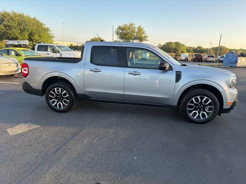 Used 2024 Ford Maverick Lariat w/ 4K Tow Package image 2