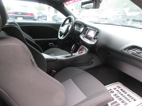 Used 2022 Dodge Challenger R/T w/ Performance Handling Group RWD image 11