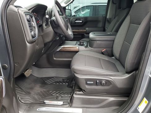 Used 2022 Chevrolet Silverado 1500 LT Trail Boss w/ Bed Protection Package AWD/4WD image 15