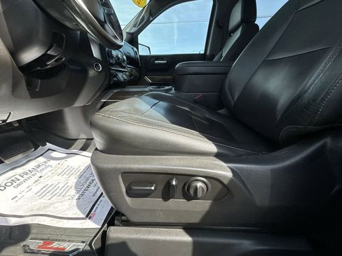 Used 2020 Chevrolet Silverado 1500 LT Trail Boss image 12