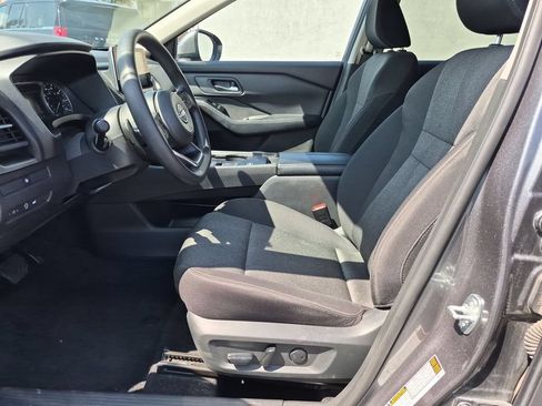 Certified 2024 Nissan Rogue SV FWD image 15