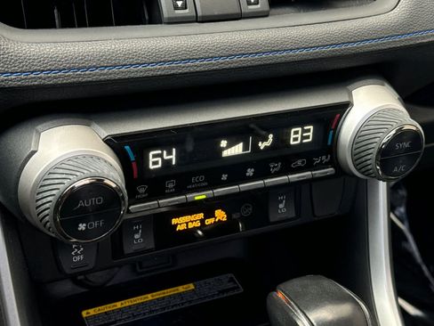 Used 2020 Toyota RAV4 XSE image 22