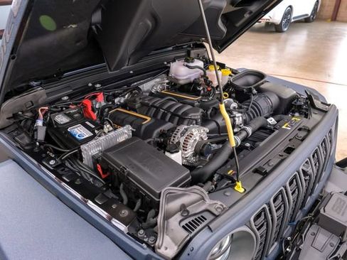 Used 2024 Jeep Wrangler Unlimited Rubicon 392 image 79