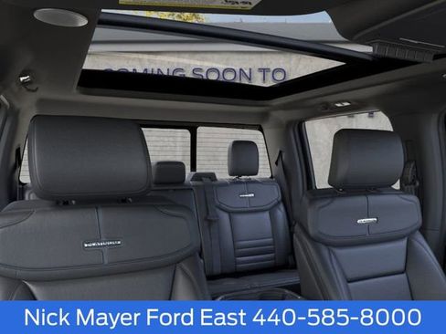 New 2026 Ford F350 Platinum w/ Tremor Off-Road Package AWD/4WD image 24