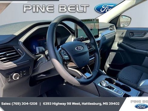 New 2025 Ford Escape Active w/ Tech Pack #1 image 8
