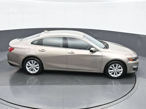 Used 2022 Chevrolet Malibu LT FWD image 22
