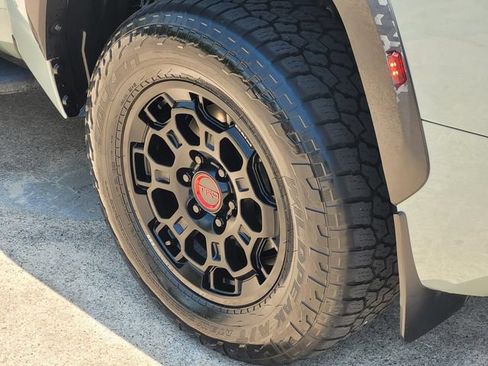 Used 2022 Toyota Tundra TRD Pro AWD/4WD image 7