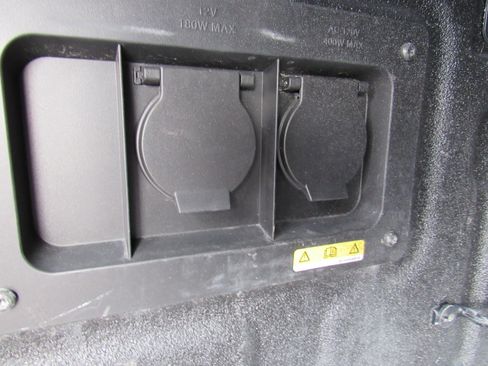 Used 2024 Ford Ranger Lariat w/ Advanced Towing Package image 40