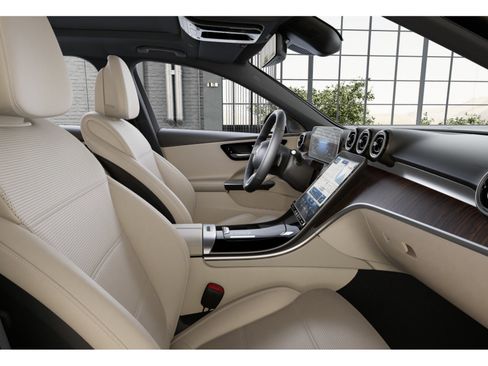 Certified 2023 Mercedes-Benz C 300 4MATIC Sedan image 34