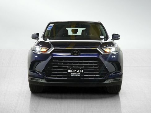 Used 2025 Toyota Grand Highlander AWD Hybrid image 8
