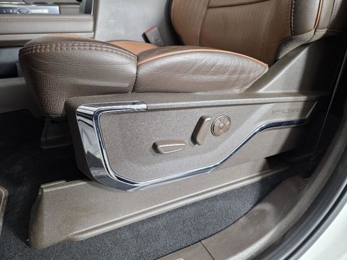 Used 2024 Ford F350 King Ranch w/ FX4 Off-Road Package image 14