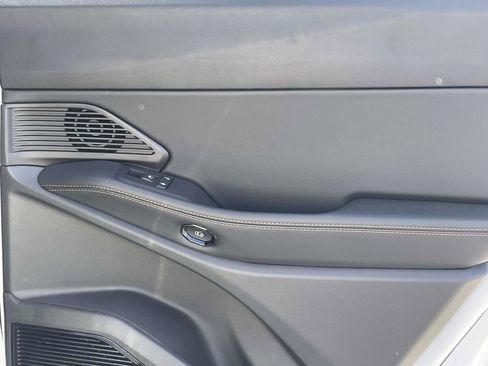 New 2026 Jeep Cherokee Overland w/ Advanced Pro Tech Group AWD/4WD image 19