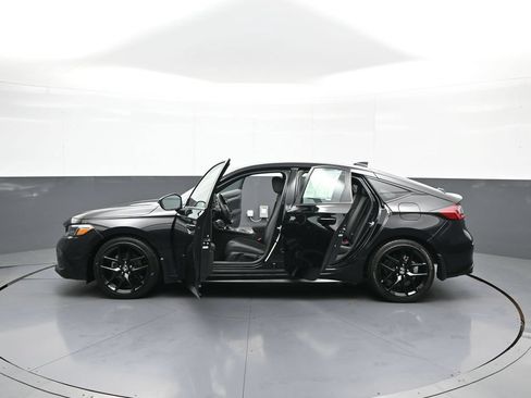 Used 2023 Honda Civic Sport image 41