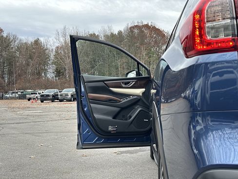 Used 2019 Subaru Ascent Touring image 23