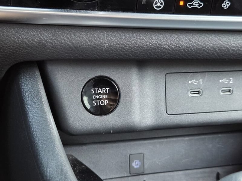 Used 2026 Nissan Rogue SL AWD/4WD image 36